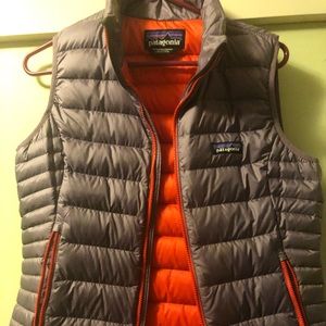 Patagonia women’s small down vest